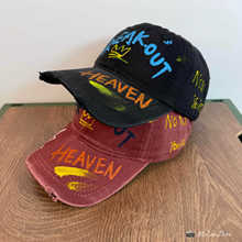 ���^���͹ŉT�fС���ڰ���ñ�ٴ���ʽ���^��Ůͬ��С����������ñ