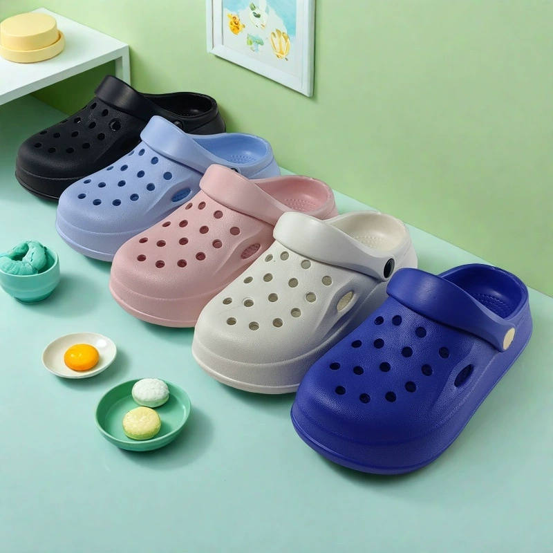 Оптовая продажа симпатичных пляжных шлепанцев с отверстиями для вентиляции, универсальные, для отдыха на природе и рафтинга