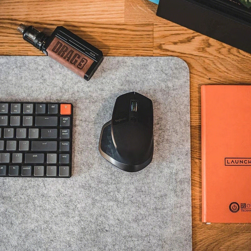 Big mouse, teaching laptop, table mat, table non-slip wristband