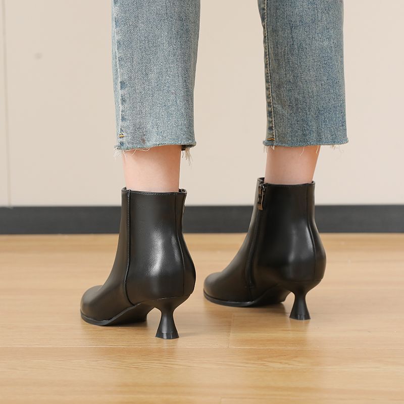 Black Soft-Soled New Shoes Plus Velvet Autumn and Winter High Heels Pointed Toe Stiletto Short Boots Nude Boots Cat Heel Boots New Women's Boots