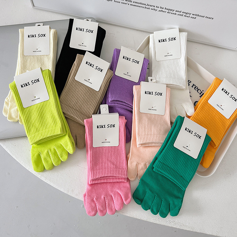Solid color autumn demi-season knee socks