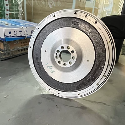 Suitable for Shaanqi Heavy Truck Weichai Engine Series 1017761618 flywheel