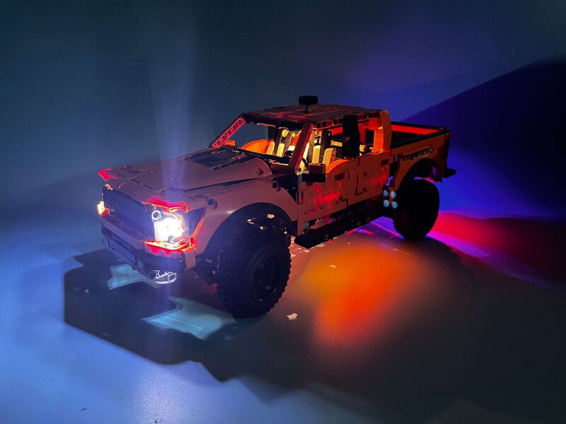 Building blocks 42126 Ford-150 sports car modified building blocks set parts remote control Electric Motor LED building blocks lighting