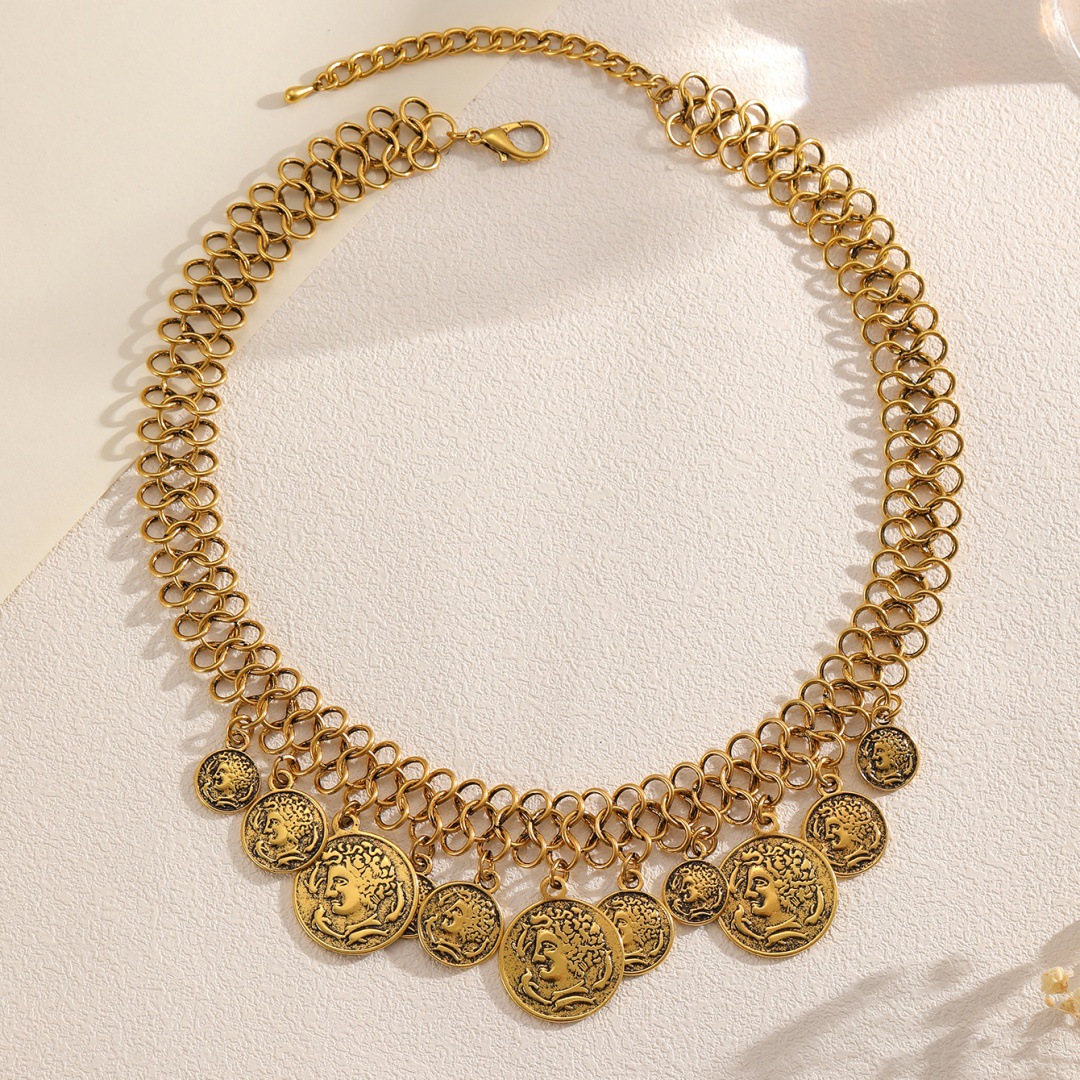 Europa y América estilo metal bronce de lujo atmósfera collar cadena marca de persona única fábrica retro collar transfronterizo