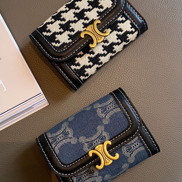 2023 nuevo titular de la tarjeta multi-tarjeta de la mujer pequeña ins estilo ultrafino exquisito lienzo de gama alta Internet celebridad titular de la tarjeta de moda