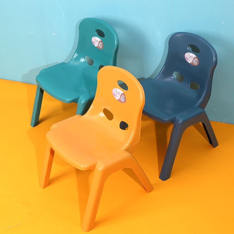 Taburete pequeño grueso, silla trasera, dormitorio duradero, jardín de infantes, taburete de plástico para el hogar, silla para escribir extra gruesa, silla pequeña