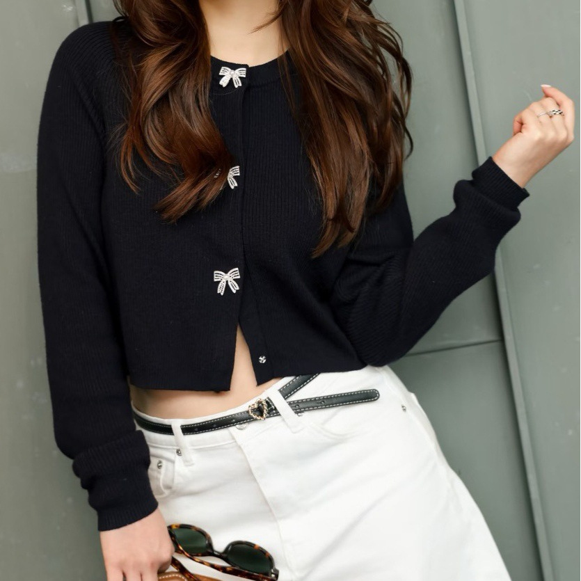 New French-style knitted cardigan with a bow and pearl buttons – a super stylish, versatile piece for casual wear and commuting, perfect for cross-border sales