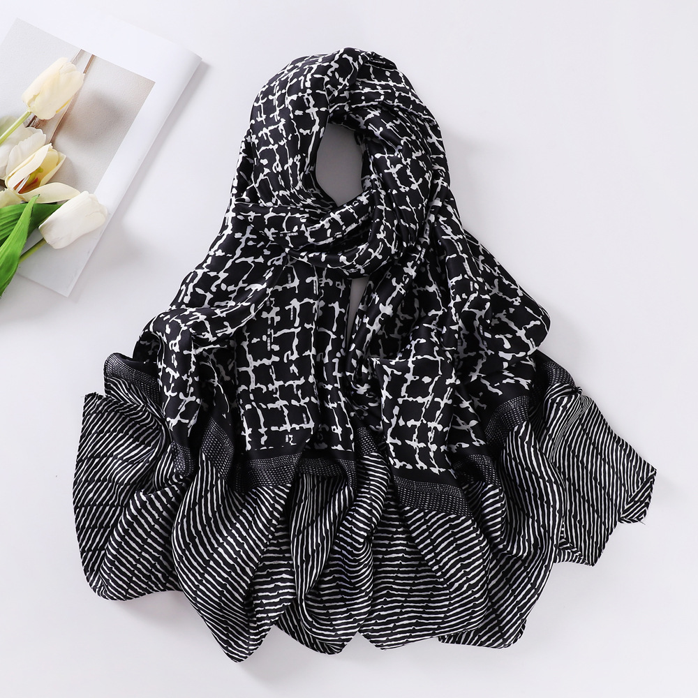 Women's Fashion Geometric Polyester Printing Winter Scarves display picture 2