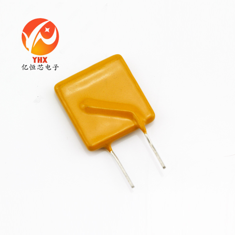 TRF600-160 600V 0.16A 160MA TYCO 泰科自恢复 插件保险丝保险管