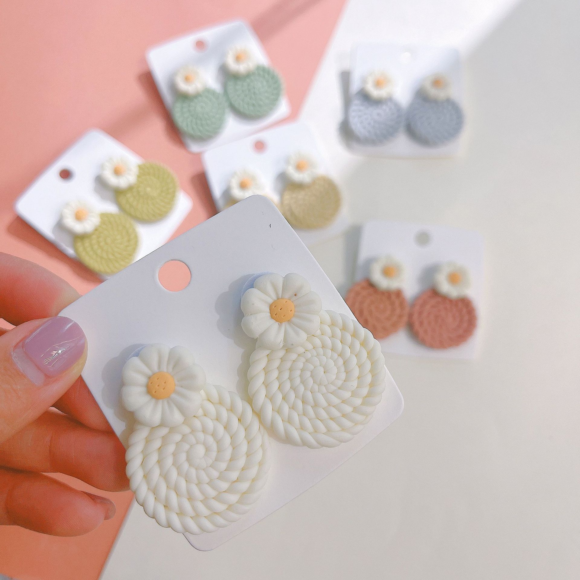 15g Weight Drop Earrings Classification 1 Pair Quantity Weekend Occasion soft clay Material Flower Pattern Women'S Gender Sweet Style Wholesale Jewelry 1 Pair Sweet Flower Soft Clay Drop Earrings 3