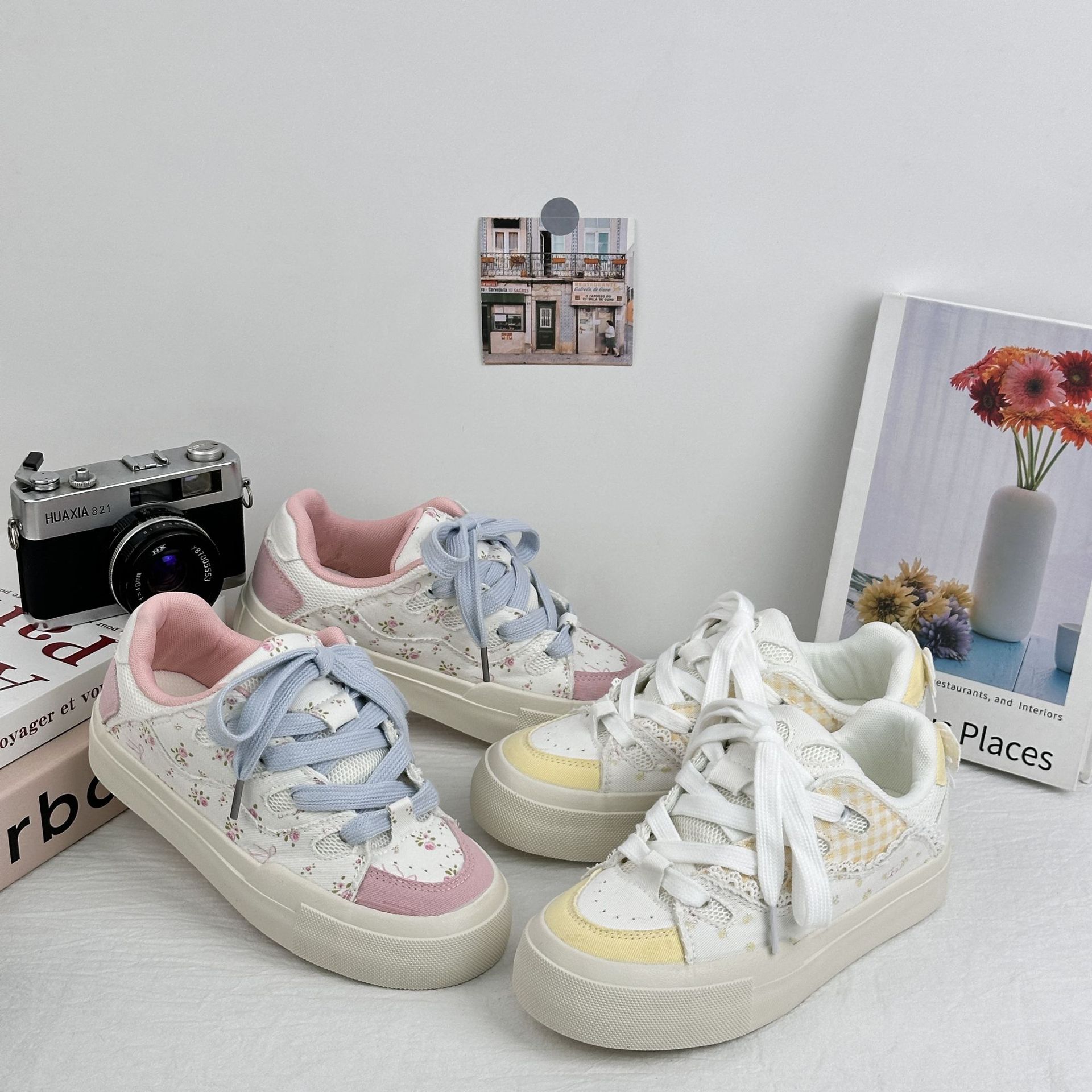 Yuanbo nicho diseño de zapatos de skate de arco para mujeres 2025 nuevos zapatos blancos con suela gruesa zapatos de pan casuales