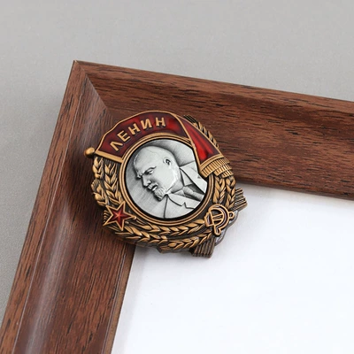 Craftsmanship, Enamel-Painted Commemorative Badge, Yaxa sancaqları