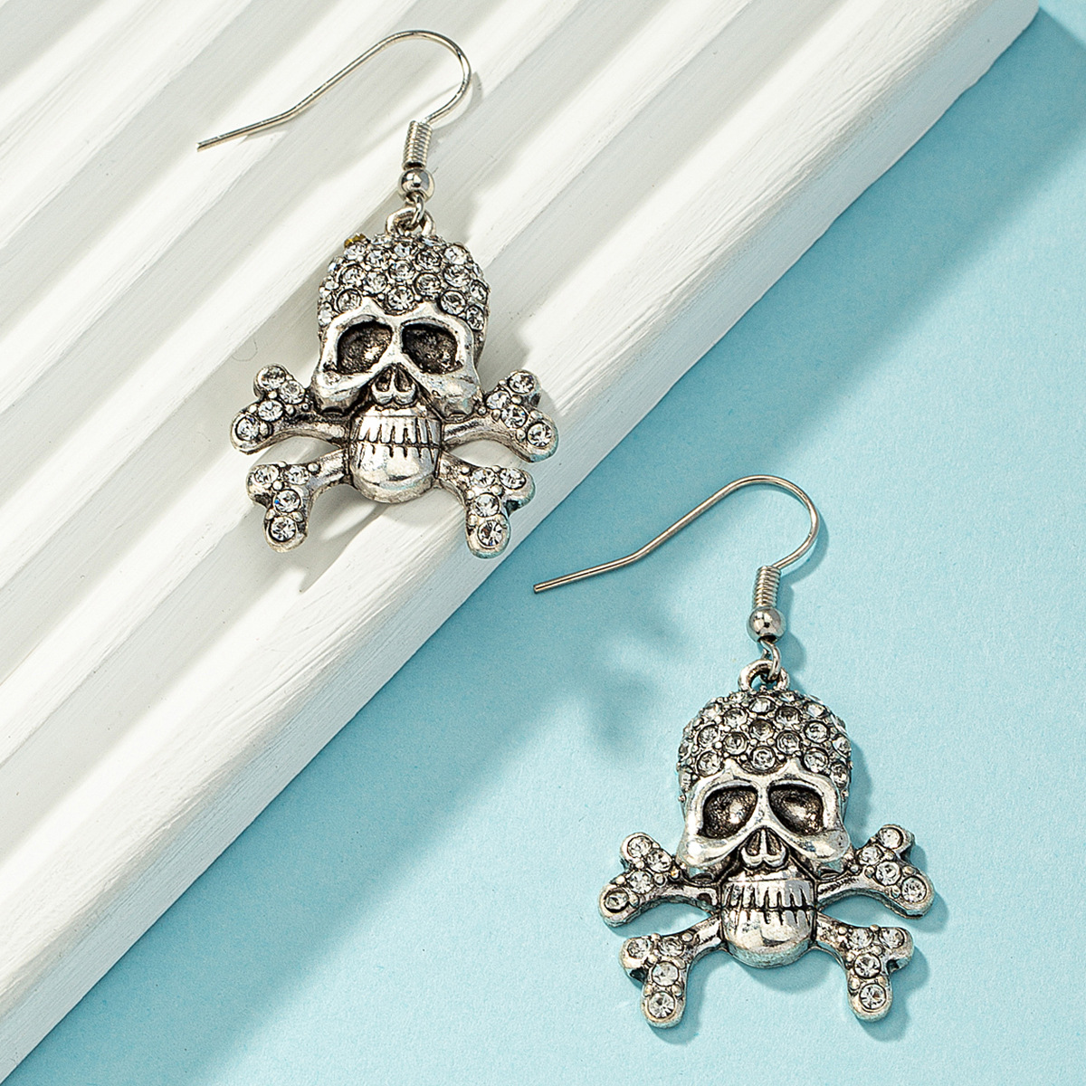 1 Pair Punk Skull Alloy Plating Rhinestones Womenu0027S Drop Earrings