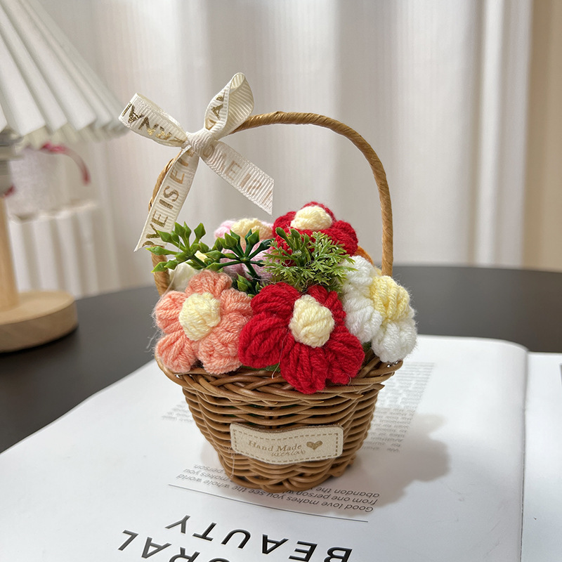 跨境热销新款小花篮盆栽手工毛线钩织泡芙花玫瑰桌面装饰摆件|undefined