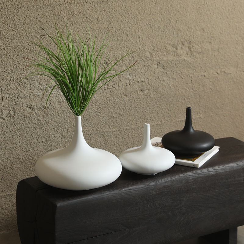 Cerámica creativa en blanco y negro vasijas ornamentos artesanías sala de estar vinos puerta de entrada decoración del hogar ornamentos abstractos al por mayor