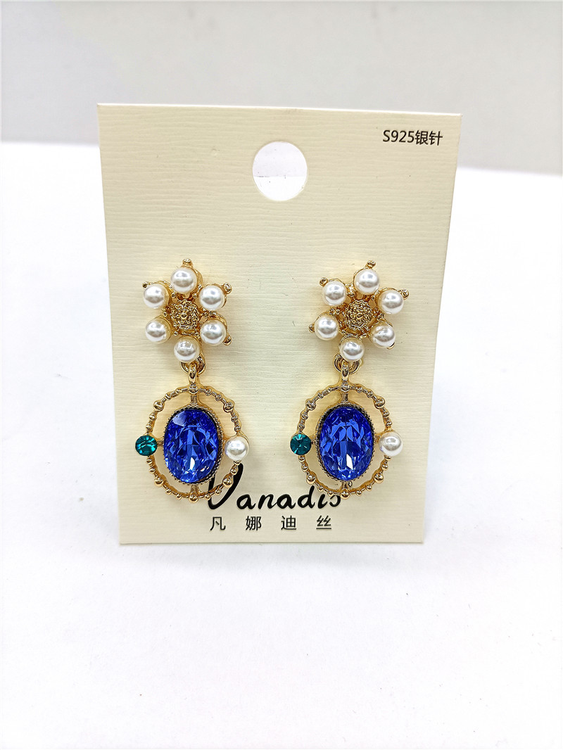 Pendientes De Flor De Perla De Zafiro Retro Al Por Mayor Nihaojewelry display picture 5