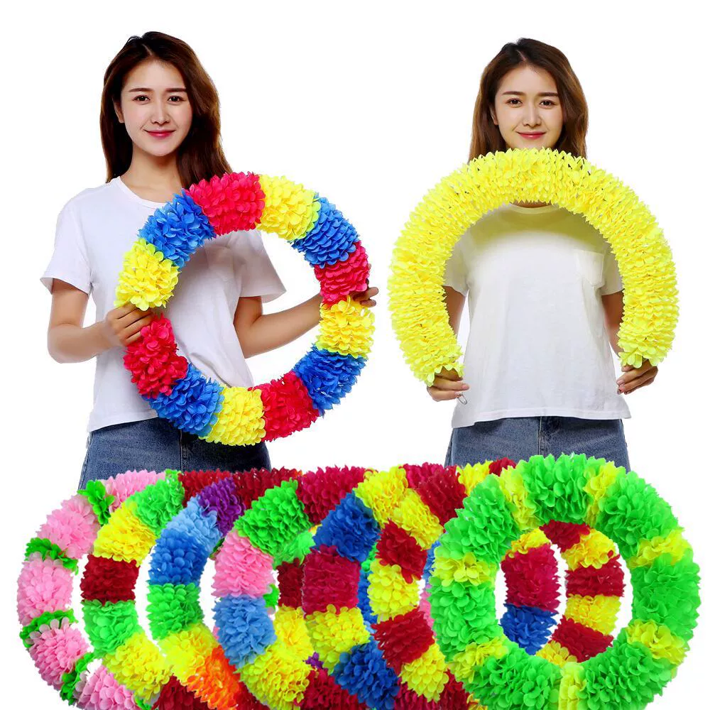 Открывается игра с зашифрованным жестким кольцом из проволочной гирлянды