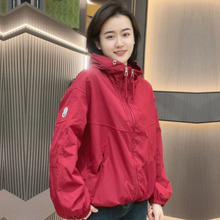 ���ﲼ�r�ж�����Ů2024�����¿��n���OӋ���L��ٴ��Bñ��������