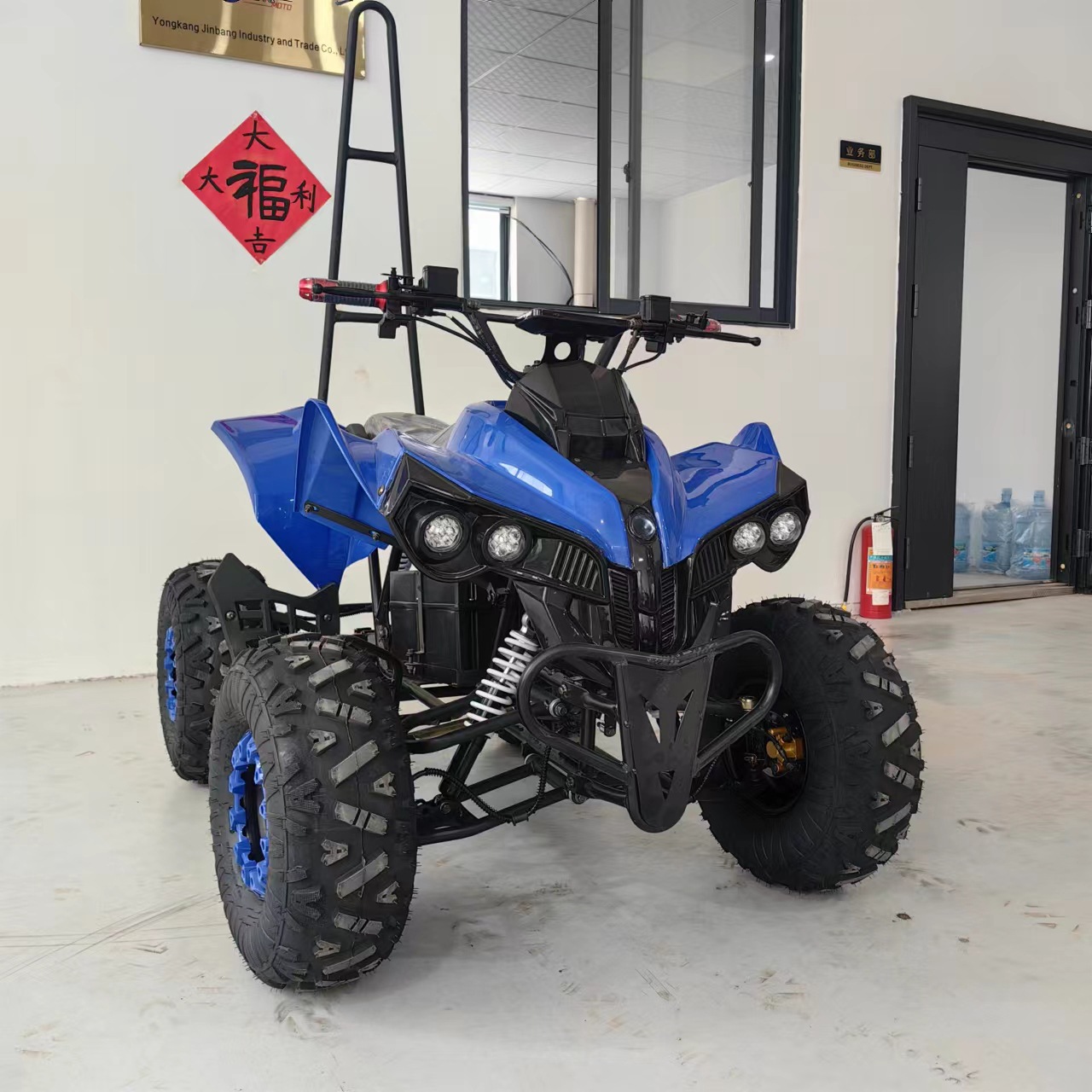 Nuevas cuatro ruedas motocicleta de montaña ATV eje eléctrico de transmisión Bull Xiaobasao tubo de acero coche de playa gasolina