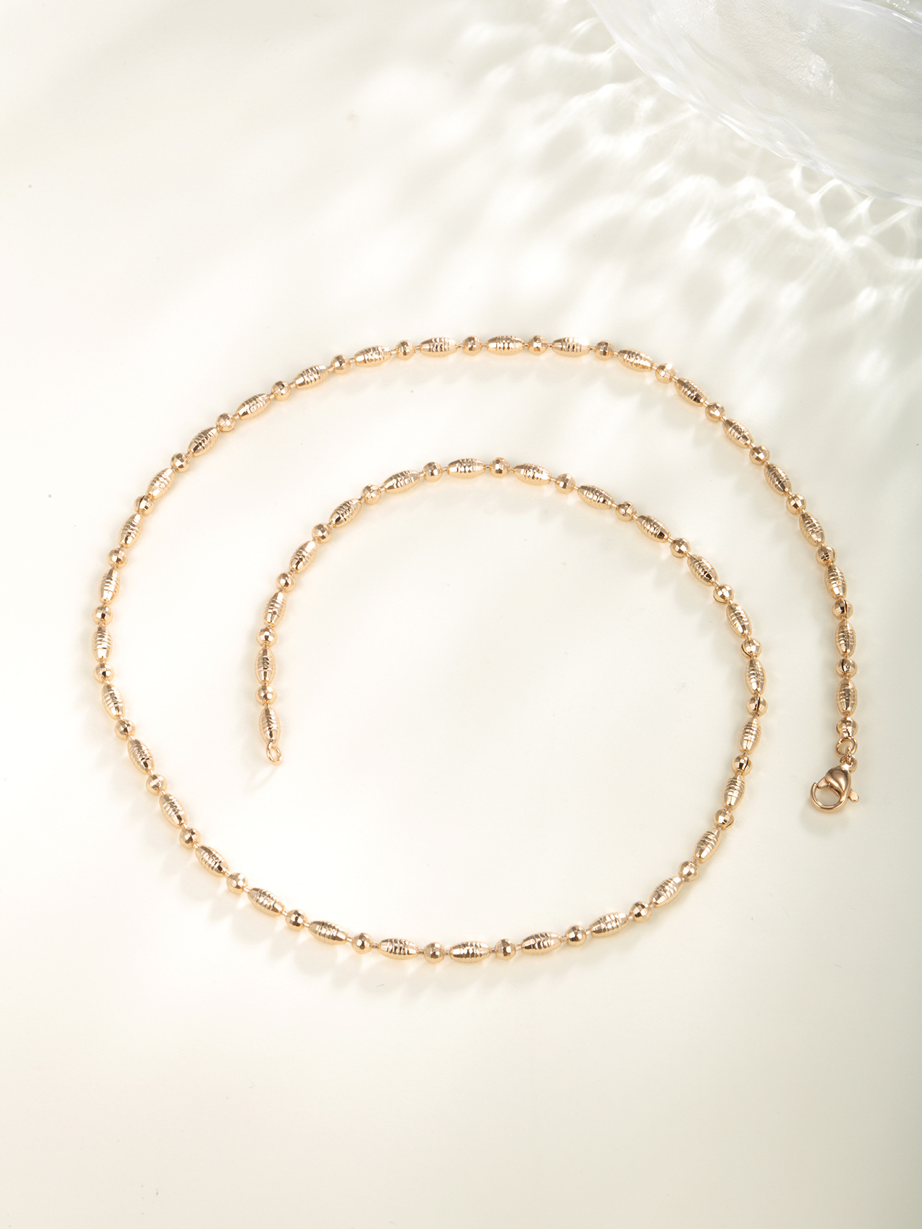 Joyería Xuping aleación japonesa y coreana galvanizada collar de cuentas ovales de arroz simple cadena cadena de oliva cadena de mujer