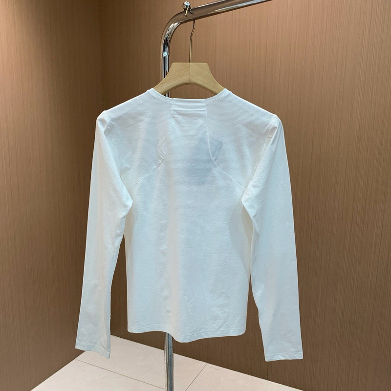 83104 Women's Outdoor Sports Top 2026 Autumn New Round Neck Quick-Dry Base Shirt Long Sleeve T-Shirt Trendy Slim Fit 83104 Women's Outdoor Sports Top 2026 Autumn New Round Neck Quick-Dry Base Shirt Long Sleeve T-Shirt Trendy Slim Fit