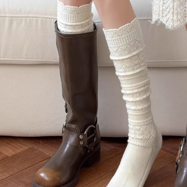Autumn and winter plush calf socks, thick and warm, knitted, with a ruffled design, Japanese-style hollow lace, solid color, long tube socks, boot socks Autumn and winter plush calf socks, thick and warm, knitted, with a ruffled design, Japanese-style hollow lace, solid color, long tube socks, boot socks
