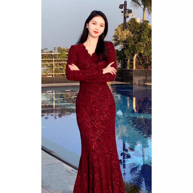 Autumn and Winter Powerful Aura Annual Party Dress Elegant Long Skirt High-End Red New Year's Shirt Lace Sequin Dress
