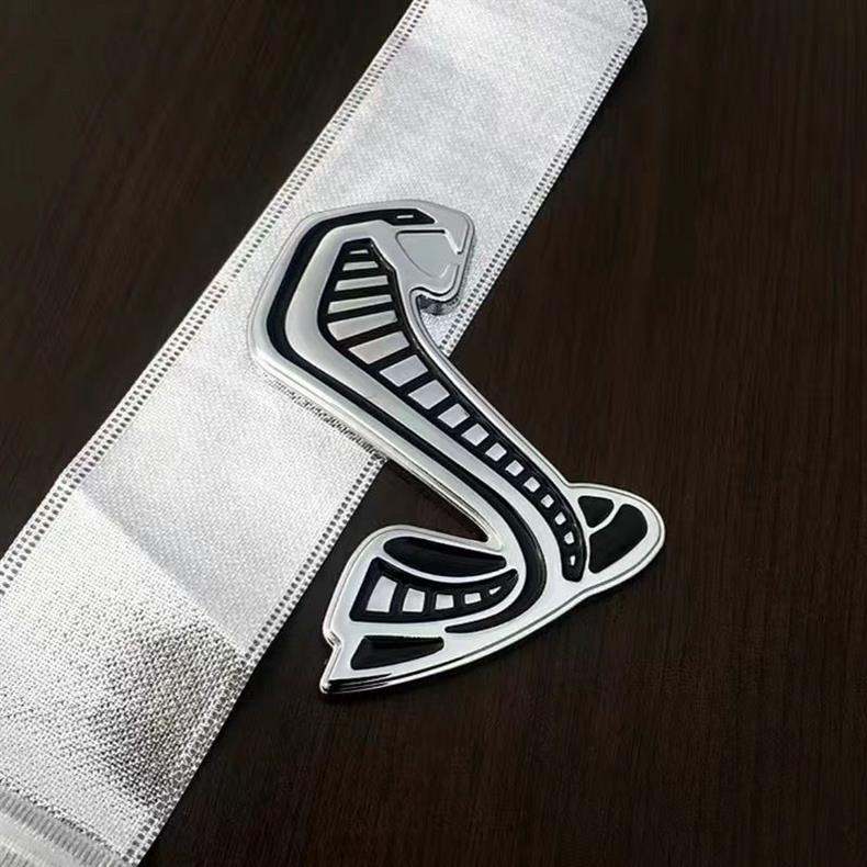 Personalized 3D three-dimensional Mustang car emblem, Shelby front grille emblem, Mustang car emblem, modified Cobra tail emblem, personalized and creative
