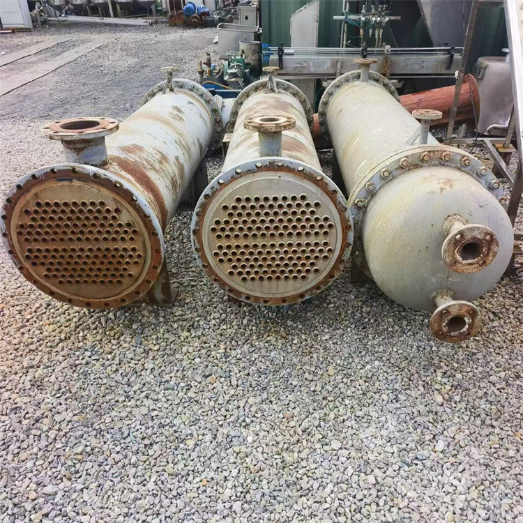 购销二手不锈钢列管冷凝器工业化工冷却器不锈钢强制循环挥发器