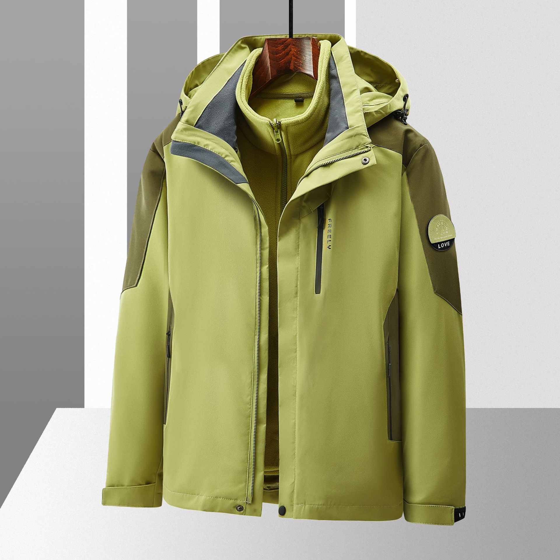 Ropa de asalto al aire libre para hombres 3 en 1 desmontable otoño invierno impermeable a prueba de viento chaqueta de terciopelo tibetana ropa de esquí turística mujer