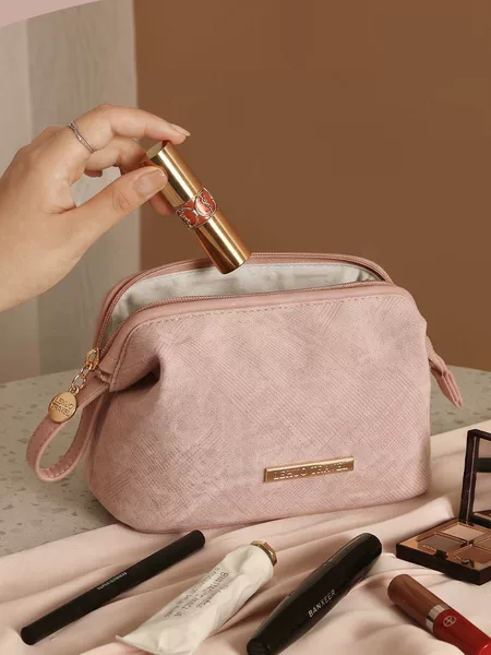 Portable small makeup bag for women, 2026 new model, high-end toiletry bag, small travel cosmetic storage bag