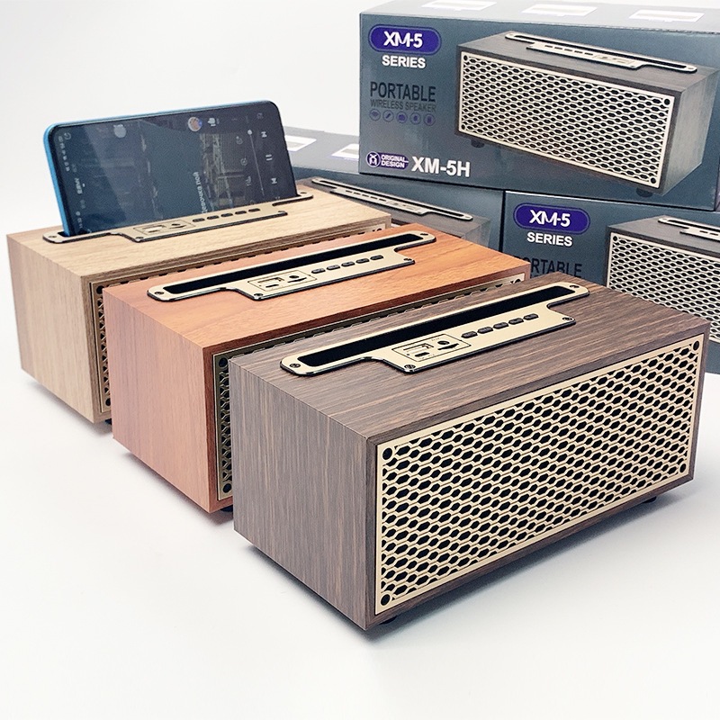 Cross-border Explosions XM-5H Wireless Bluetooth Speaker Wooden Retro Radio Desktop Desktop Computer Card Audio