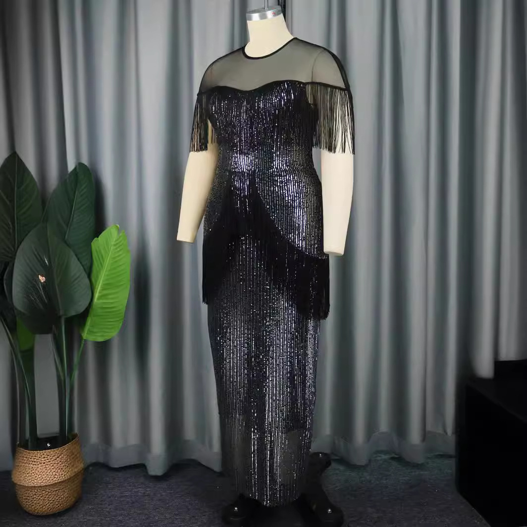 Naisterõivaste disaineri litritega kleidi perspektiivõmblusega tutidega peoõhtukleidid_voghion.com