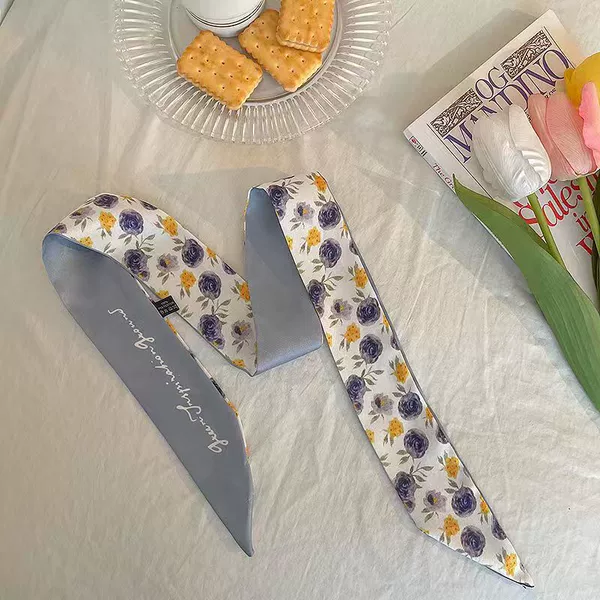 100137 Blue Rose