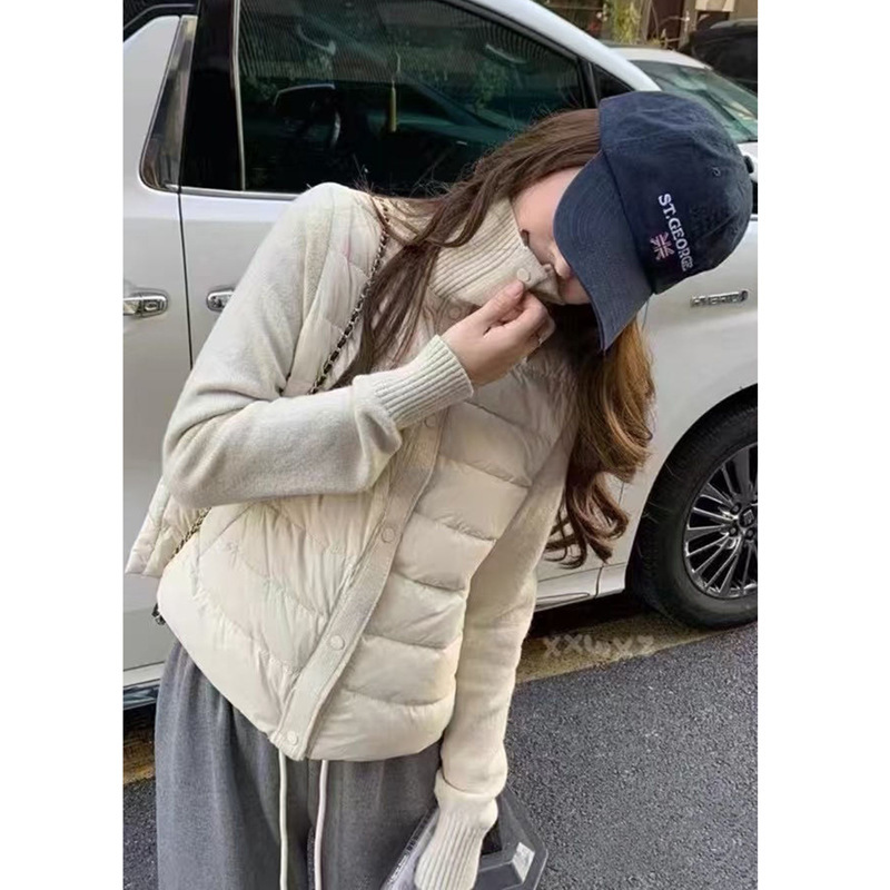 Sweater patchwork knitted stand-up collar down cotton jacket for women, short style, 2026 new Korean version, winter cotton coat for petite women Sweater patchwork knitted stand-up collar down cotton jacket for women, short style, 2026 new Korean version, winter cotton coat for petite women