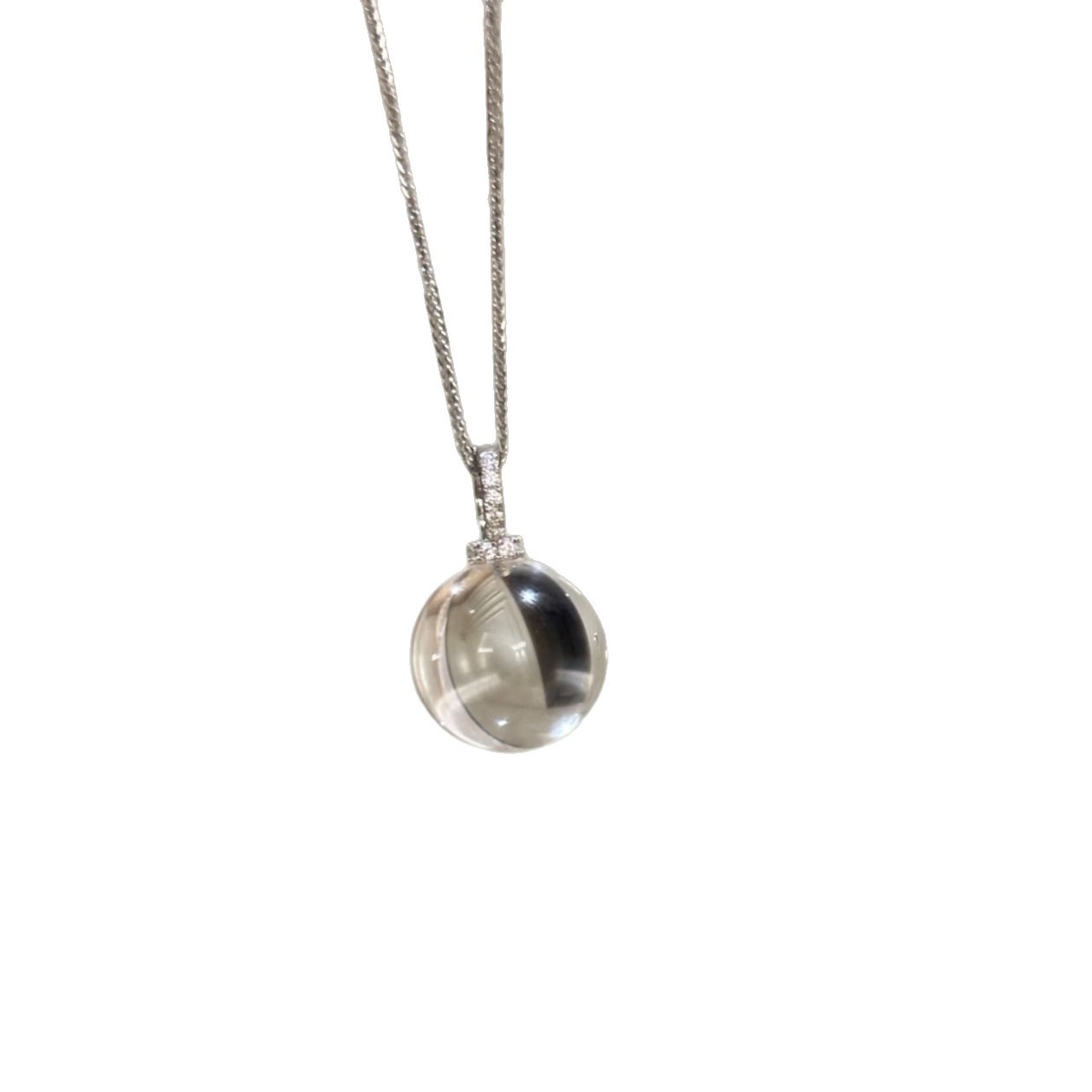 Natural Crystal And Gemstone Charm For Peace And Positive Energy_voghion.com
