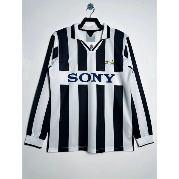 95-97 Juventus home