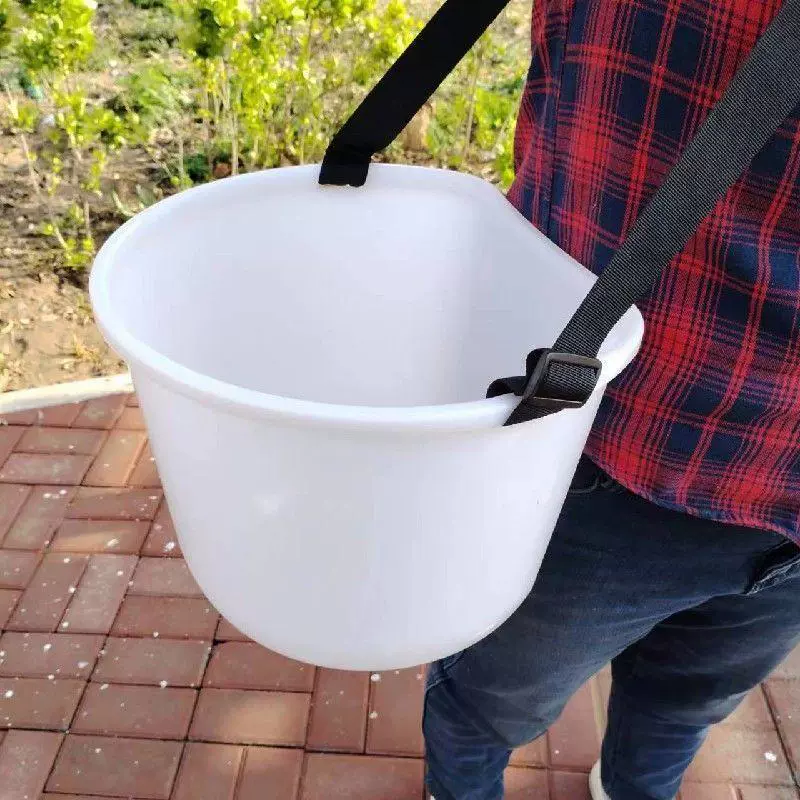 Переносной плечевой разбрасыватель удобрений для сбора фруктов, овощей, семян и кормов, с утолщенным пластиковым ведром.