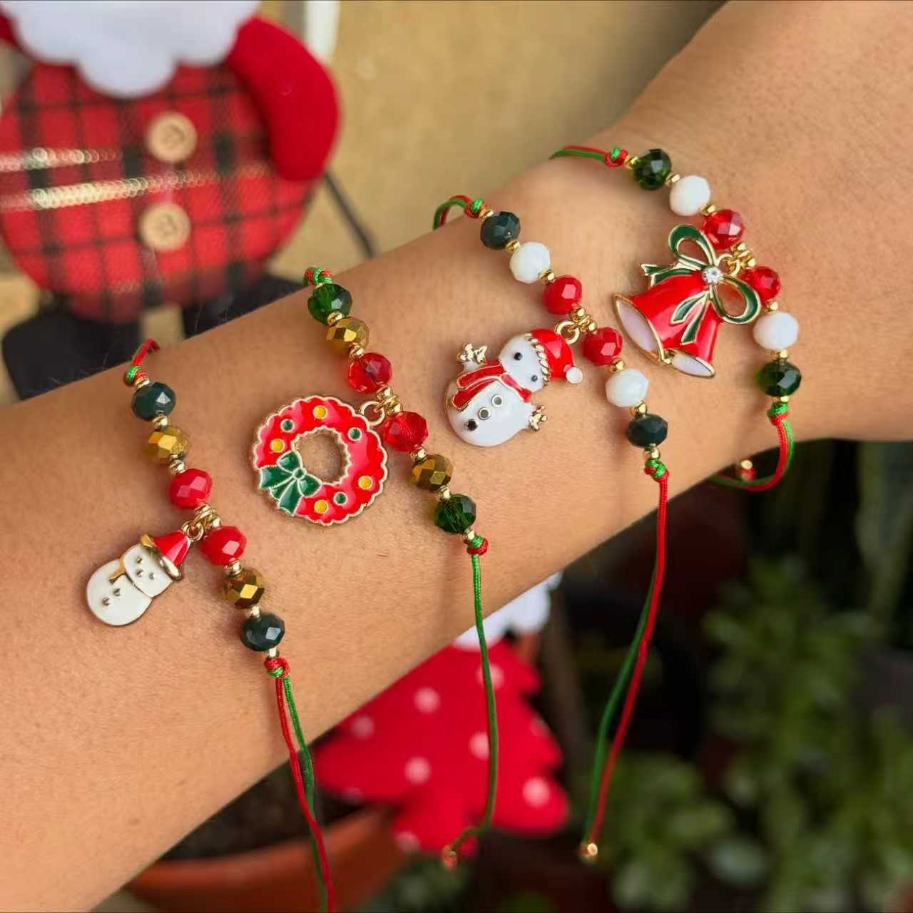 Europa y los Estados Unidos nuevos dibujos animados de Navidad Santa Claus árbol de Navidad perlas de color de Navidad una variedad de cuerdas de mano trenzadas opcionales