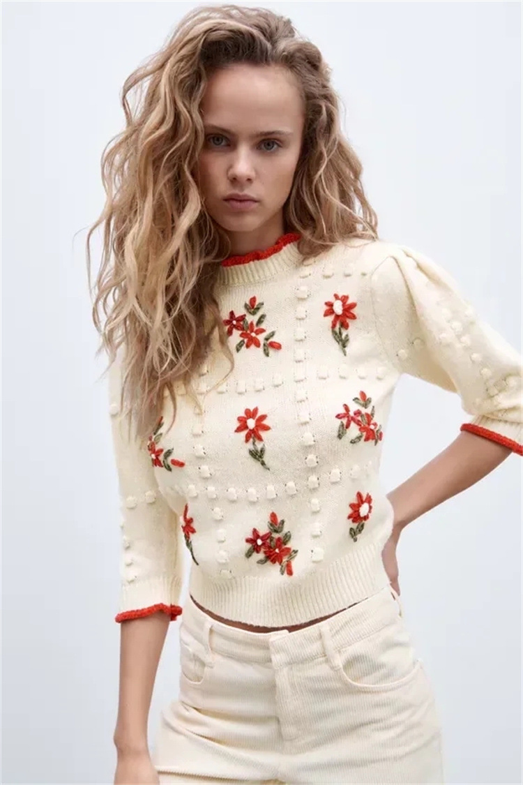 flower embroidery round neck sweater NSYJN118472