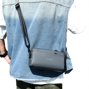 Men's Shoulder Bag Korean Version Multi-Layer Large Capacity Single Shoulder Bag 2025 New Fashion Outdoor Lightweight Trendy Brand Sports Cylinder