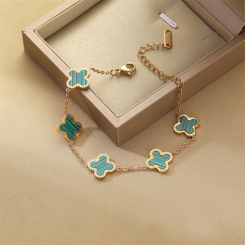 Corea del Sur Dongdaemun moda pulsera de acero de titanio nicho mujer diseño de acero inoxidable sensación de alta calidad joyas de pulsera transfronteriza universal