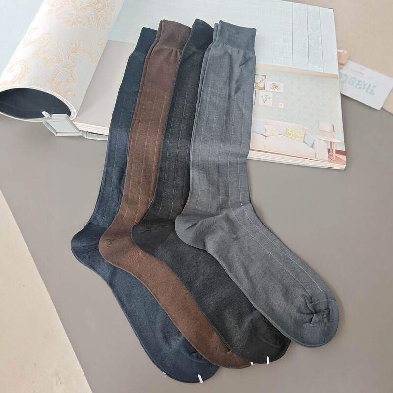 Men's long knee-high socks, summer silky cotton breathable casual socks, versatile business striped socks for men