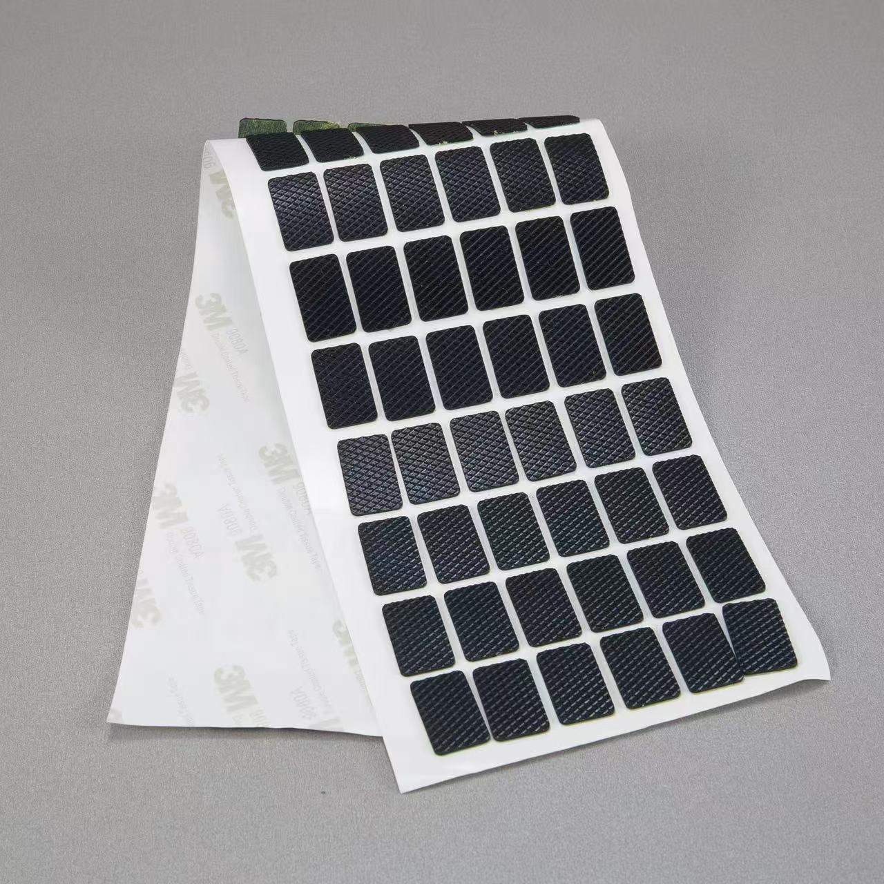 Waterproof round silicone self-adhesive non-slip adhesive pad
