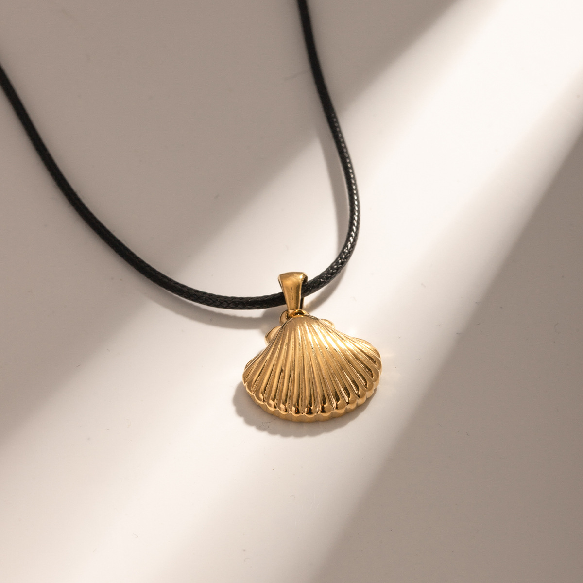 Wholesale Stainless Steel Necklace Casual Daily Style Shell Starfish Pendant Necklace