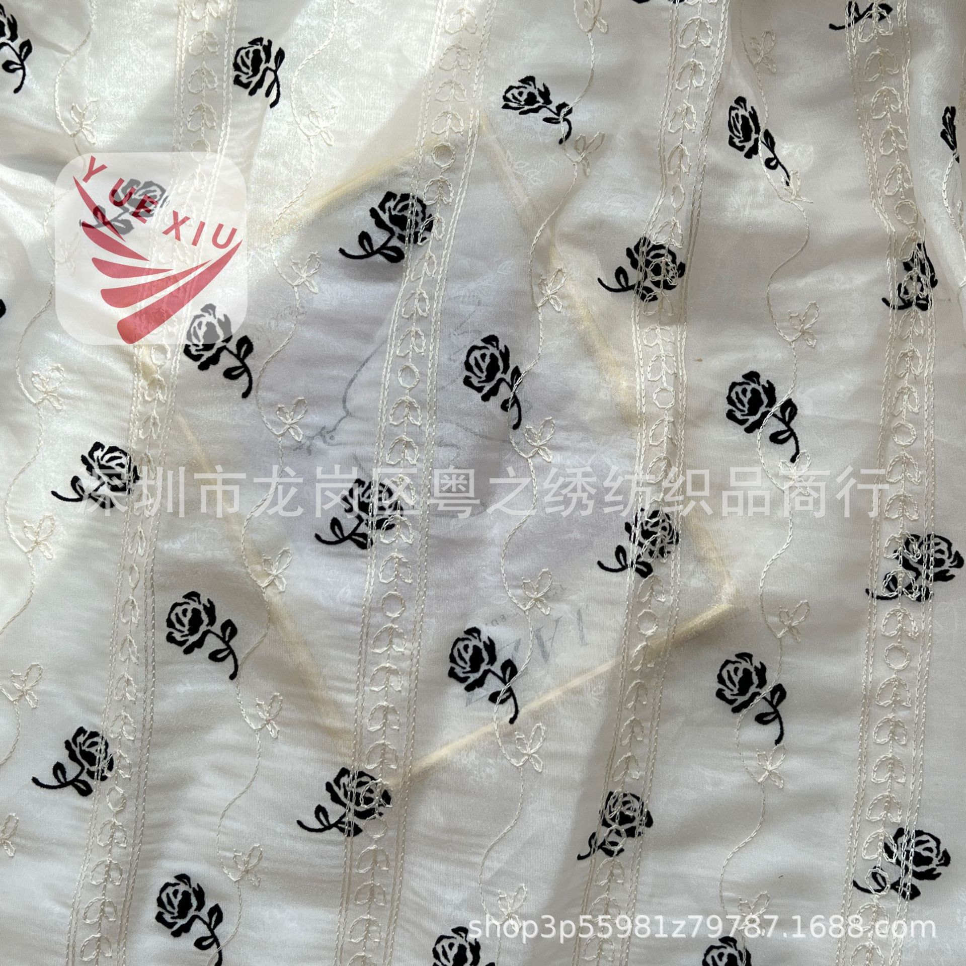 刺绣植绒布提花亮光纱绣花面料蕾丝裙装蕾丝材料汉服洛丽塔头纱料