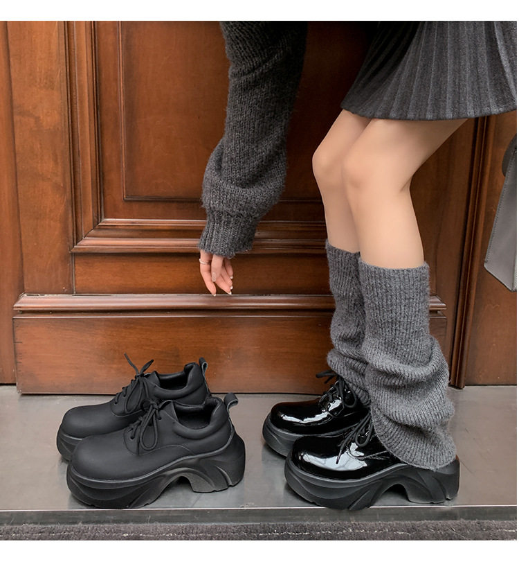 Giày lười nữ đế xuồng Yichuan tăng chiều cao 9 cm, phong cách platform mũi to — đen (da sáng chế), Màu đen (da bò mờ) chi tiết 24