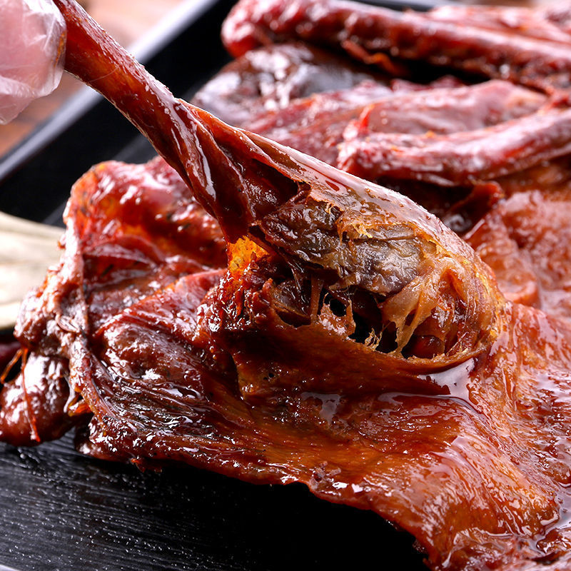 整只特辣湖南酱板鸭香辣手撕鸭肉类熟食常德酱鸭脖零食厂一件批发