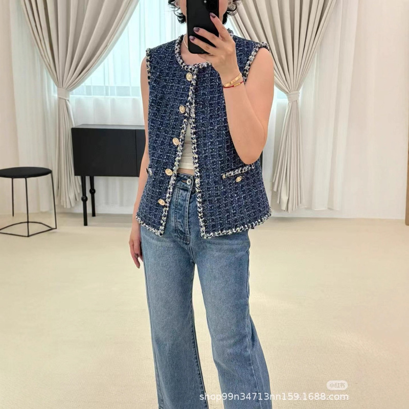 25 Early Autumn New Style Celebrity Xiaoxiang Silk Lining Slimming Look Textured Tweed Plaid Vest Free of Charge 25 Early Autumn New Style Celebrity Xiaoxiang Silk Lining Slimming Look Textured Tweed Plaid Vest Free of Charge