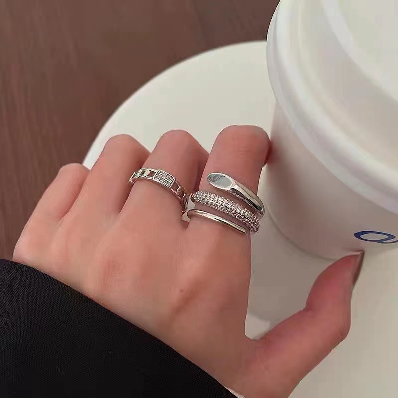 Fashionable small design adjustable sophisticated ring with zircon